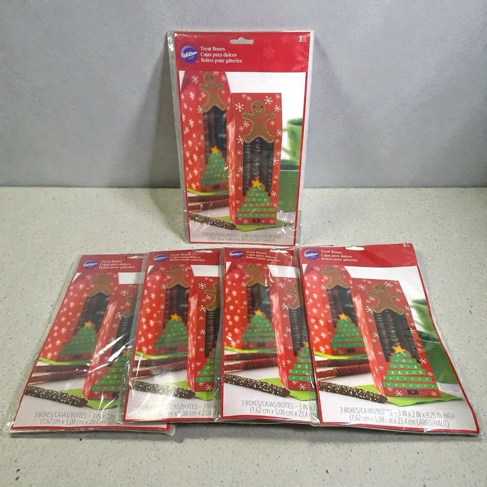 Wilton Christmas Treat Boxes Lot of 14 Gingerbread Candy Cookie Gift Boxes New